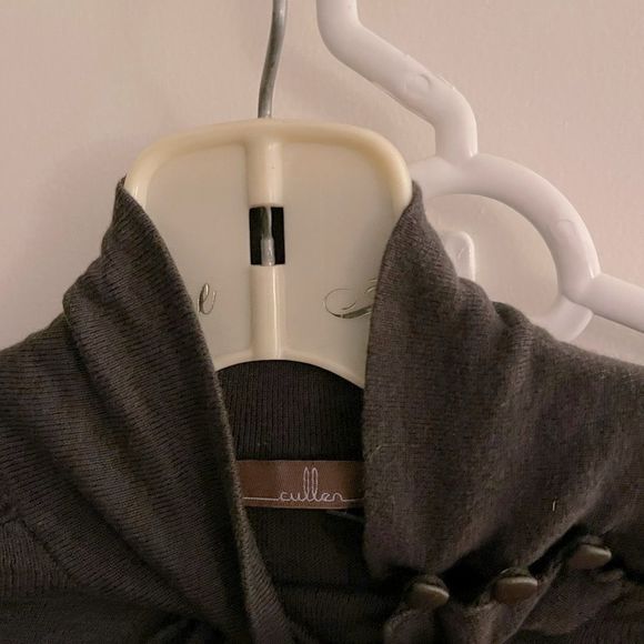 Cullen Hunter Green Button Up Mock Neck Pleated Front Tie Cuff Sweater Size S - Picture 4 of 8